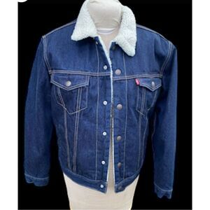 Levis Type III Sherpa Trucker Jacket Sz. S Metal Buttons Iconic